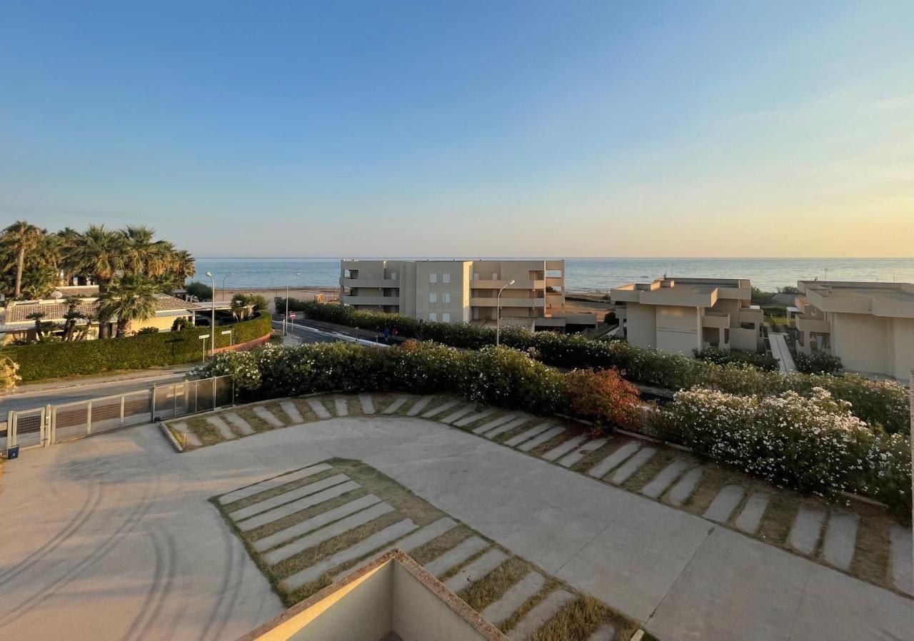 Residence Romeo Марина-ди-Рагуза Экстерьер фото